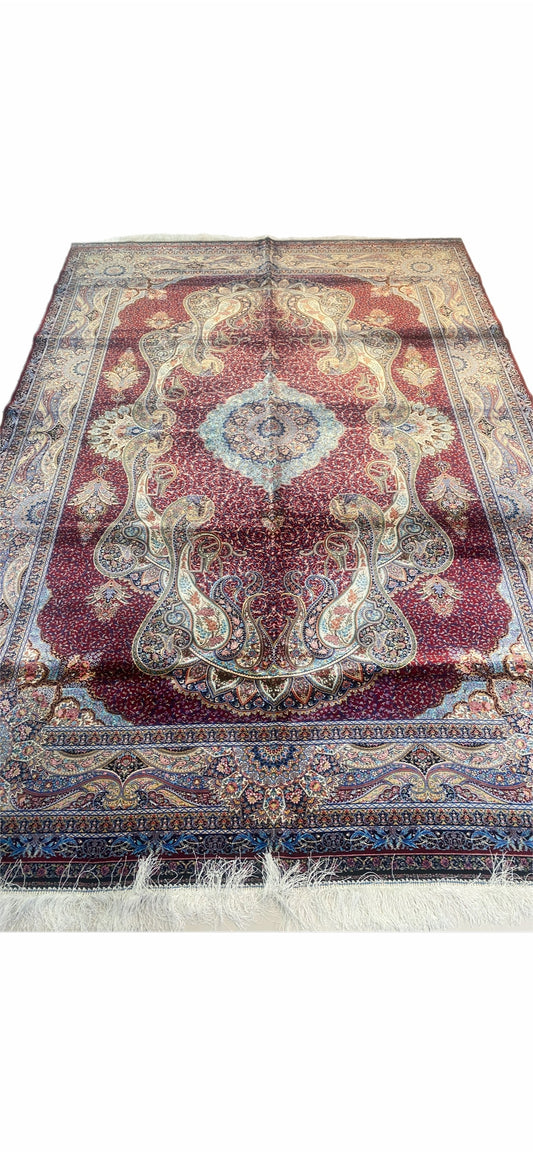 Luxury Persian Silk Carpets
