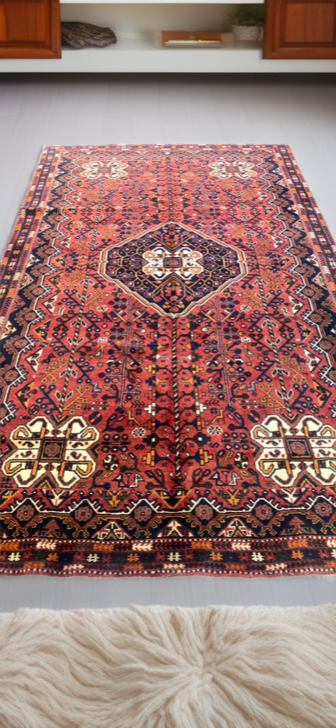 Vintage Persian Handmade Rugs – Authentic & Elegant
