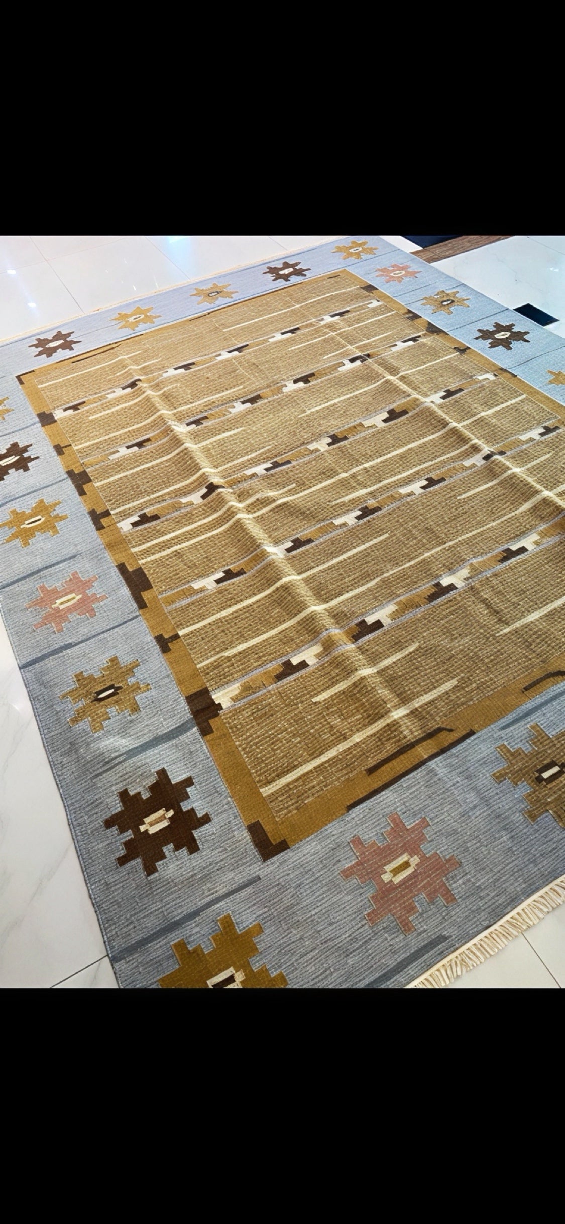 Persian Handmade Kilim Rugs | Tribal Wool Kilims 1