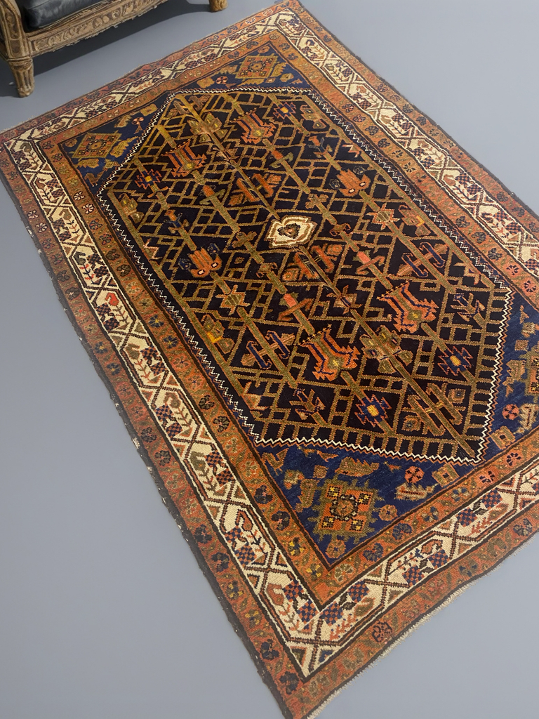Vintage Persian Handmade Rugs – Authentic & Elegant