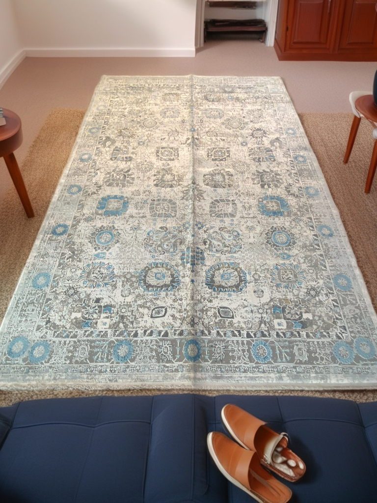Modern Persian Carpets 2– Contemporary carpets