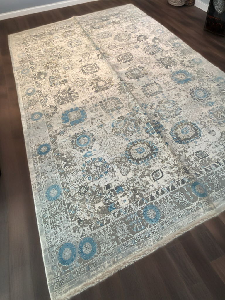 Modern Persian Carpets 2– Contemporary carpets