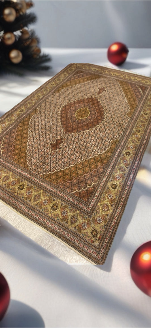 Handmade Persian Carpets – Traditional Designs