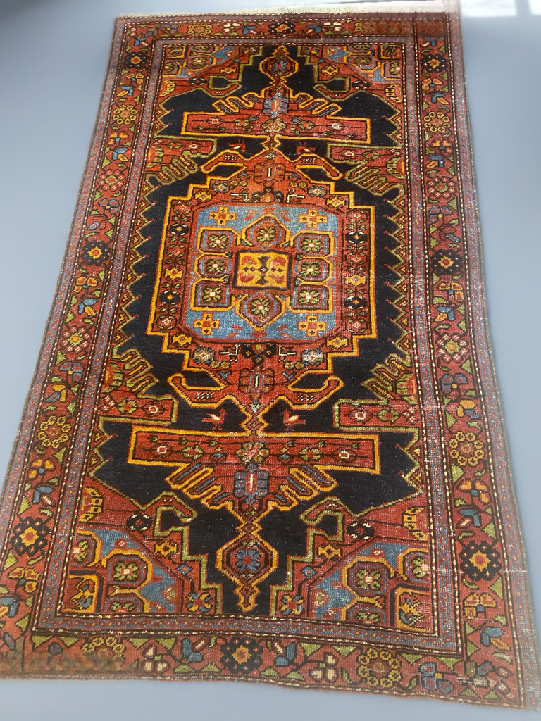 Vintage Persian Handmade Rugs – Authentic & Elegant