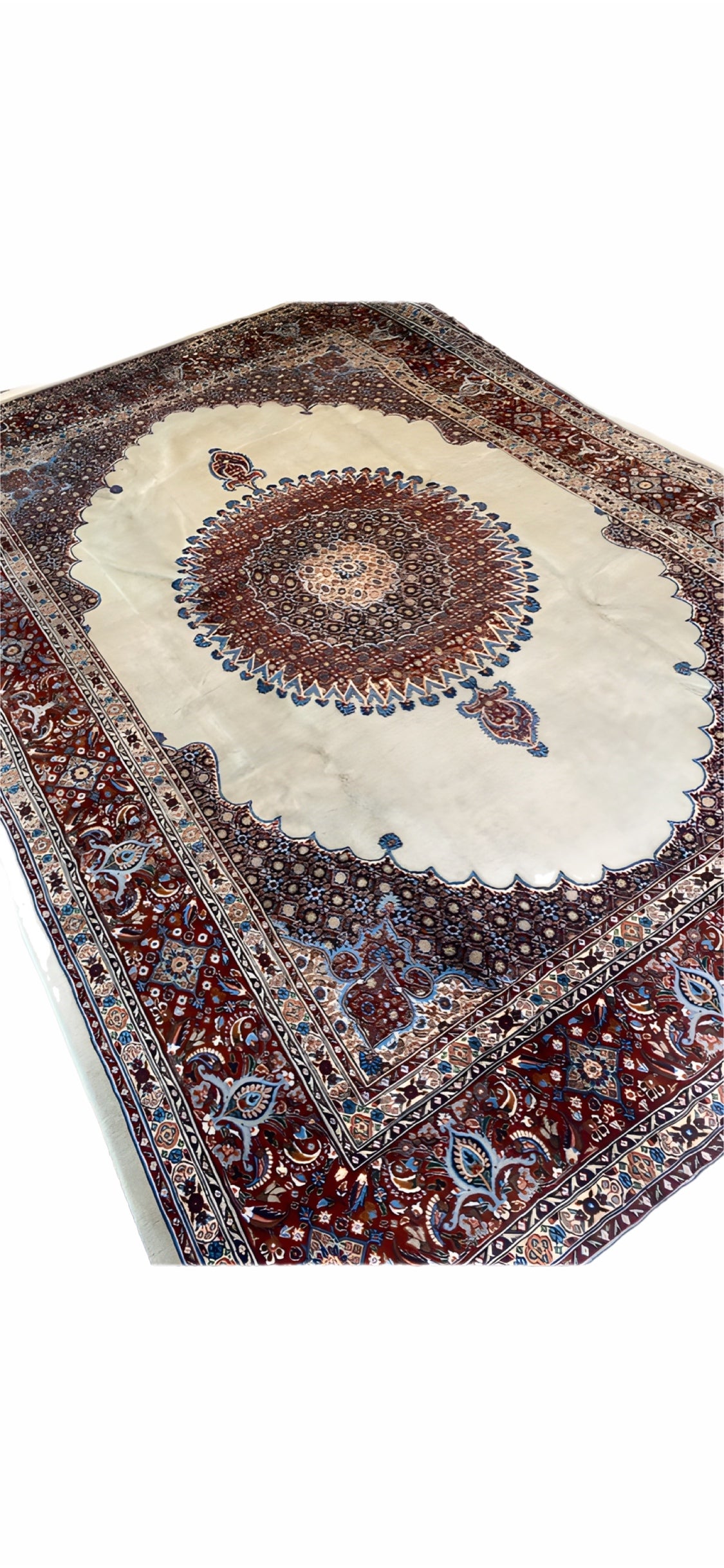 Handmade Persian Carpets – Traditional Designs